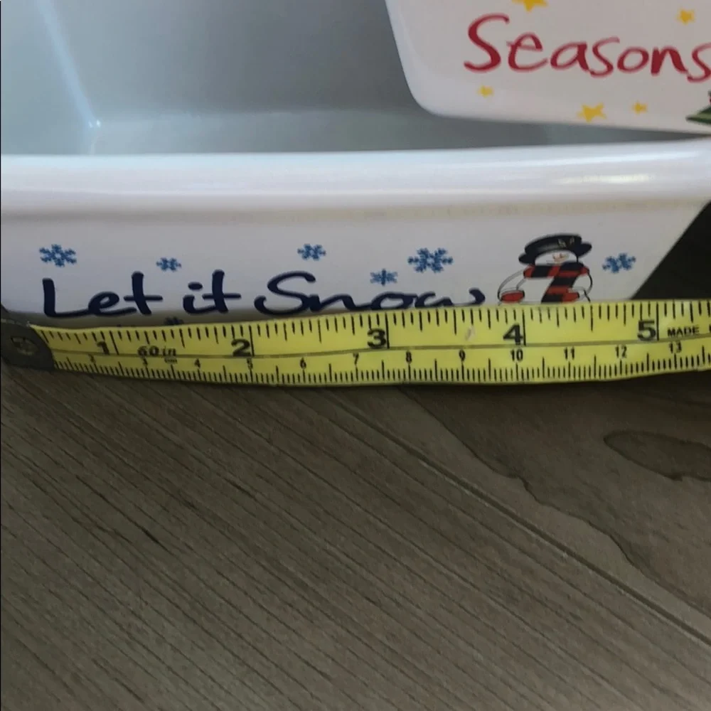 3 Holiday Theme Baking Dishes Bakeware